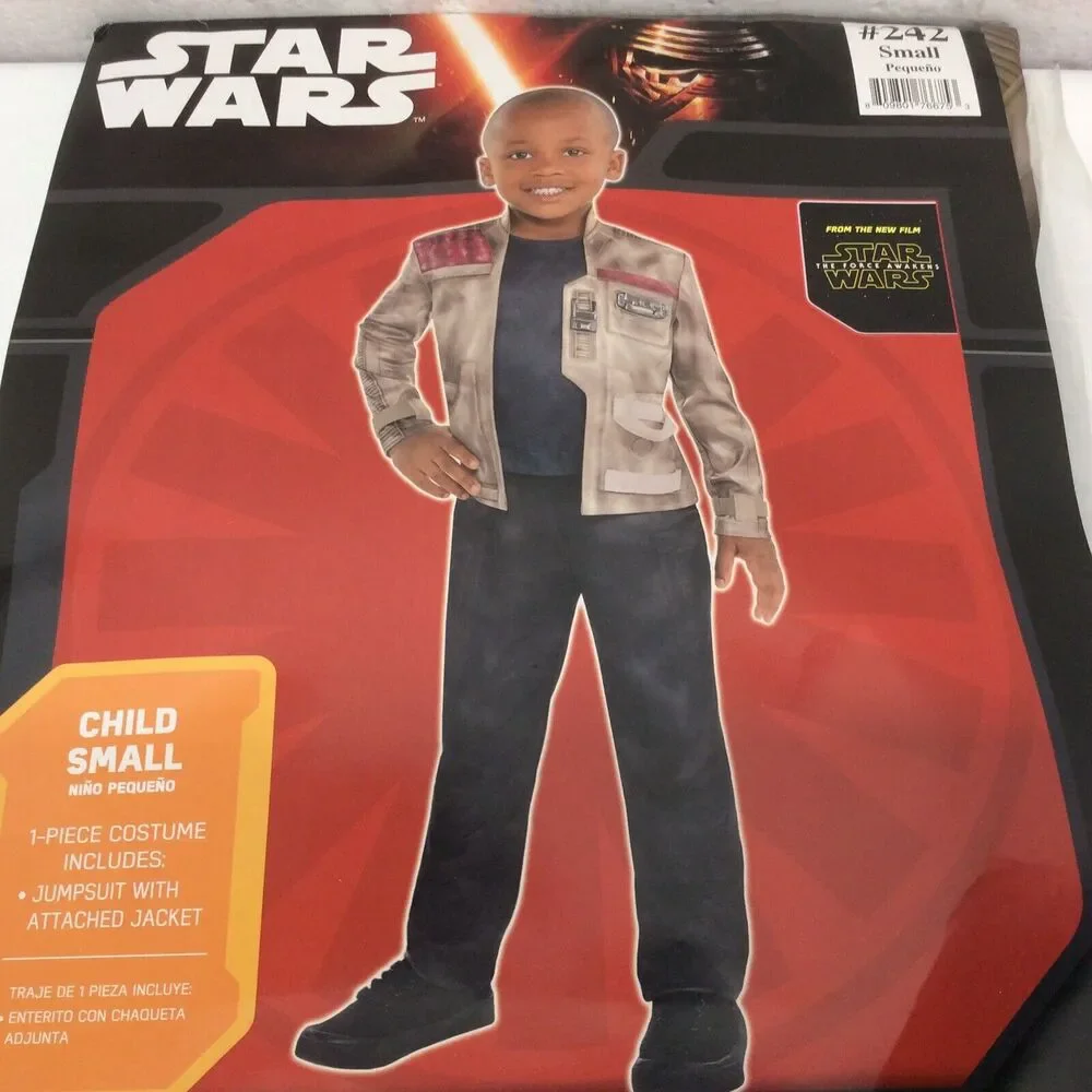 Disney Star Wars Finn Costume Boys Size S(4-6) Cosplay Theatrical Halloween NIP - Picture 8 of 9